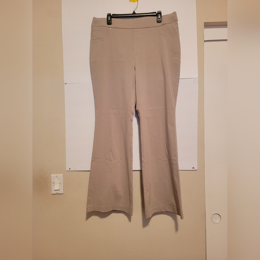 I.N.C.  NWOT,  CONCEPTS Women's pants, Size:XL REGULAR